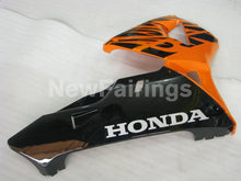 Charger l&#39;image dans la galerie, Black and Orange Fire - CBR600RR 03-04 Fairing Kit -