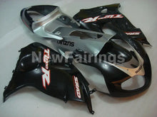 Charger l&#39;image dans la galerie, Black and Silver Factory Style - TL1000R 98-03 Fairing Kit