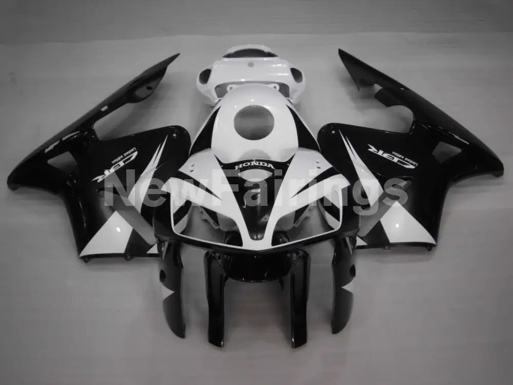 Black White Factory Style - CBR600RR 05-06 Fairing Kit -