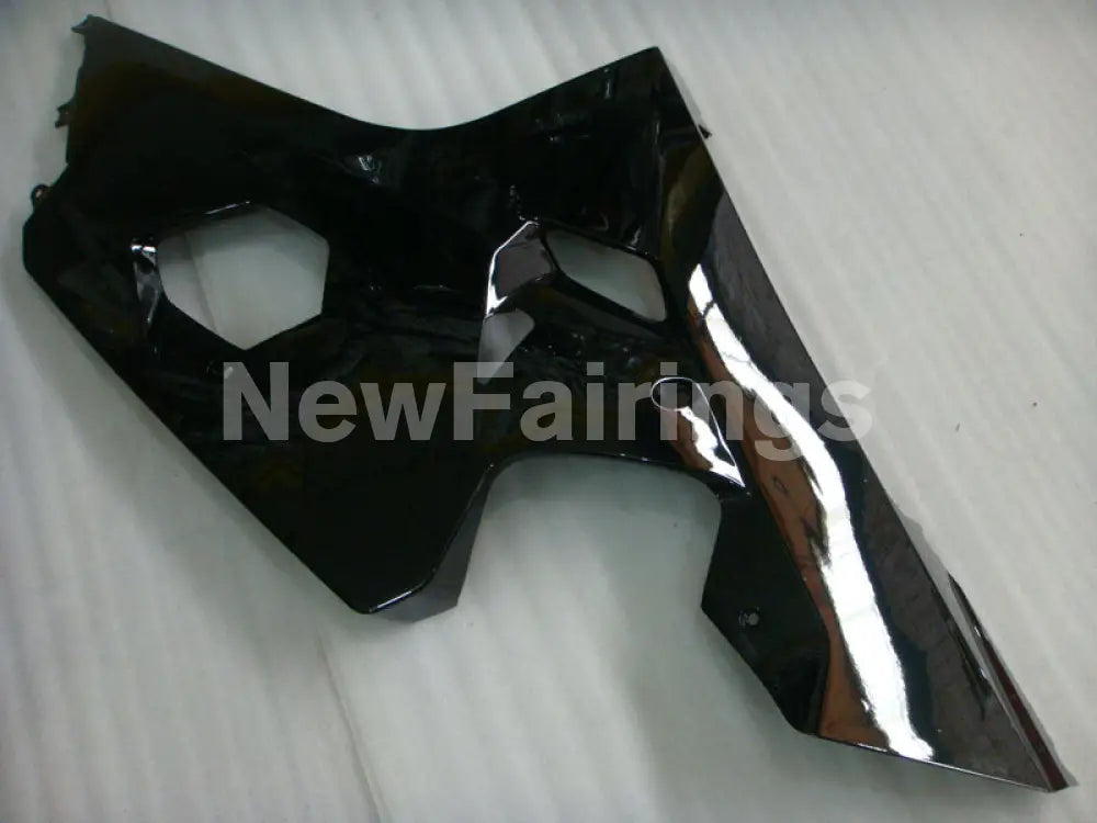 Gloss Black No decals - GSX-R600 04-05 Fairing Kit -