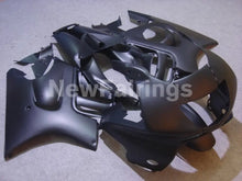 Charger l&#39;image dans la galerie, Matte Black No decals - CBR600 F3 97-98 Fairing Kit -