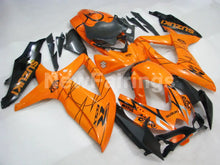 Charger l&#39;image dans la galerie, Orange and Black Corona - GSX-R750 08-10 Fairing Kit