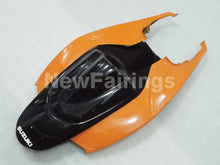 Charger l&#39;image dans la galerie, Orange and Black Factory Style - GSX-R750 06-07 Fairing Kit