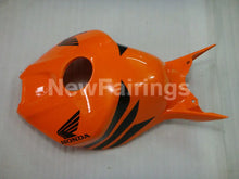 Charger l&#39;image dans la galerie, Orange Black and Red Repsol - CBR1000RR 06-07 Fairing Kit -