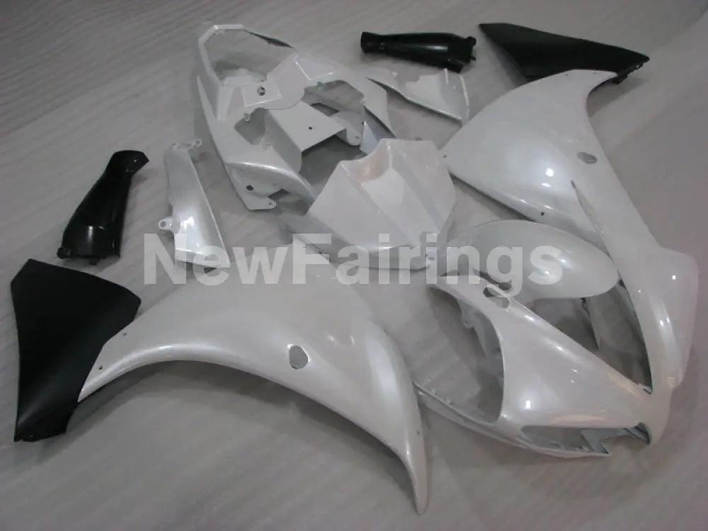 Pearl White Matte Black decals - YZF-R1 12-14 Fairing Kit