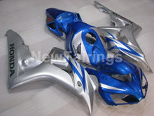 Charger l&#39;image dans la galerie, Silver and Blue Factory Style - CBR1000RR 06-07 Fairing Kit