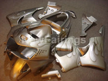 Charger l&#39;image dans la galerie, Silver Flame - CBR 919 RR 98-99 Fairing Kit - Vehicles &amp;