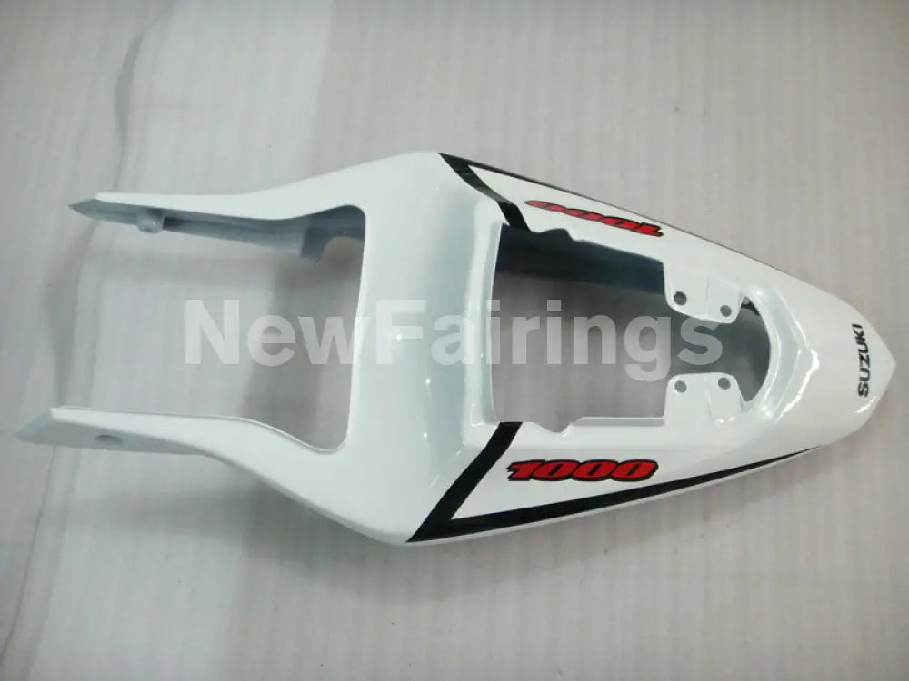 White and Black Corona - GSX - R1000 03 - 04 Fairing Kit