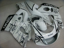 Charger l&#39;image dans la galerie, White and Black Corona - GSX-R750 96-99 Fairing Kit