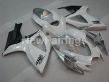 Charger l&#39;image dans la galerie, White and Silver Factory Style - GSX-R750 06-07 Fairing Kit