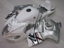 Charger l&#39;image dans la galerie, White and Silver Factory Style - GSX1300R Hayabusa 99-07