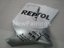 Charger l&#39;image dans la galerie, White and Silver Repsol - CBR 1100 XX 96-07 Fairing Kit -