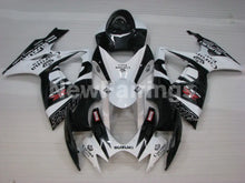 Charger l&#39;image dans la galerie, White and Black Corona - GSX-R600 06-07 Fairing Kit -