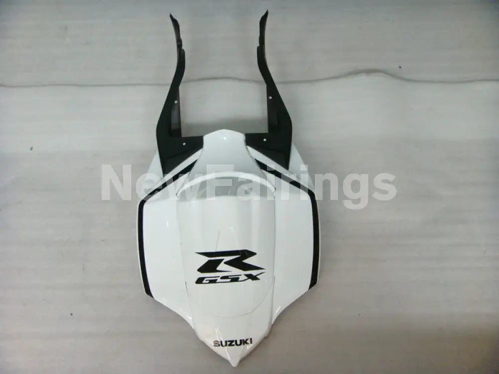 White Black Corona - GSX-R600 08-10 Fairing Kit - Vehicles