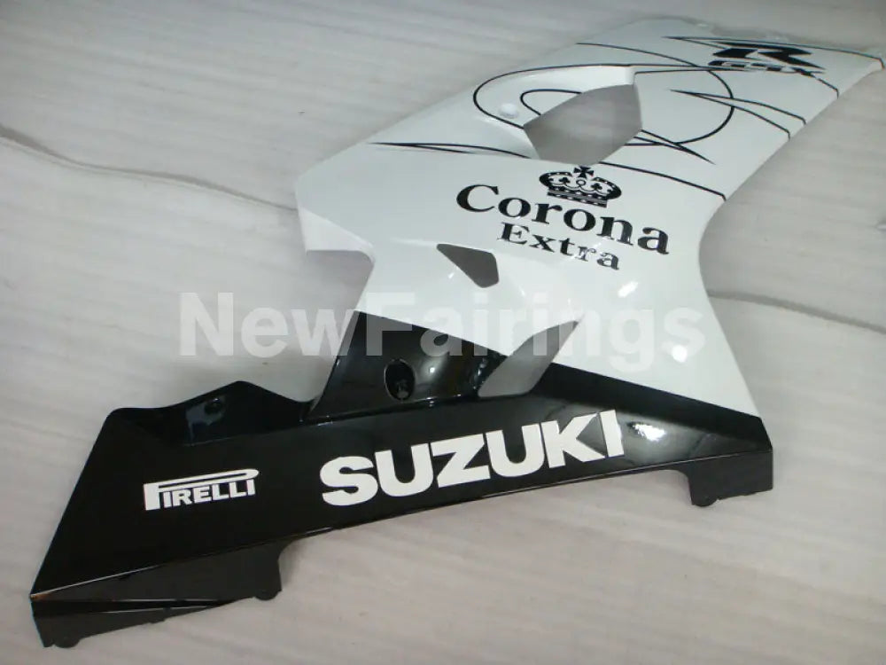 White and Black Corona - GSX-R750 04-05 Fairing Kit