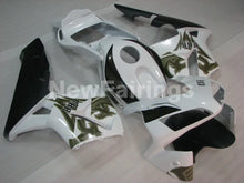 Charger l&#39;image dans la galerie, White and Black Factory Style - CBR600RR 03-04 Fairing Kit -