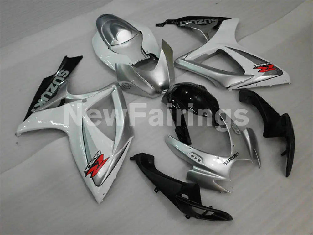 White and Silver Black Factory Style - GSX-R750 06-07