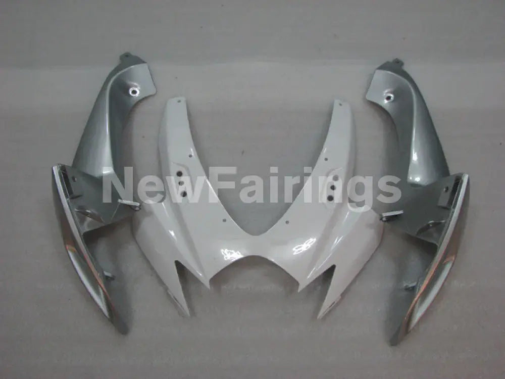 White and Silver Factory Style - GSX-R600 06-07 Fairing Kit