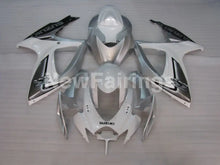 Charger l&#39;image dans la galerie, White Silver Factory Style - GSX-R600 06-07 Fairing Kit