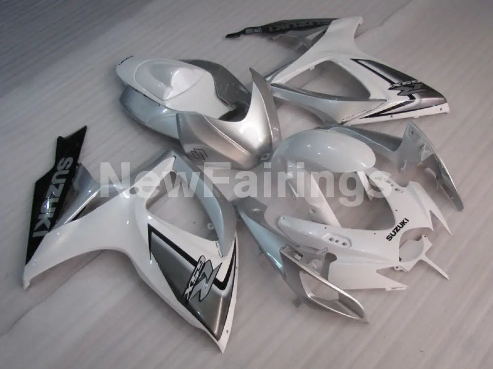 White Silver Factory Style - GSX-R750 06-07 Fairing Kit